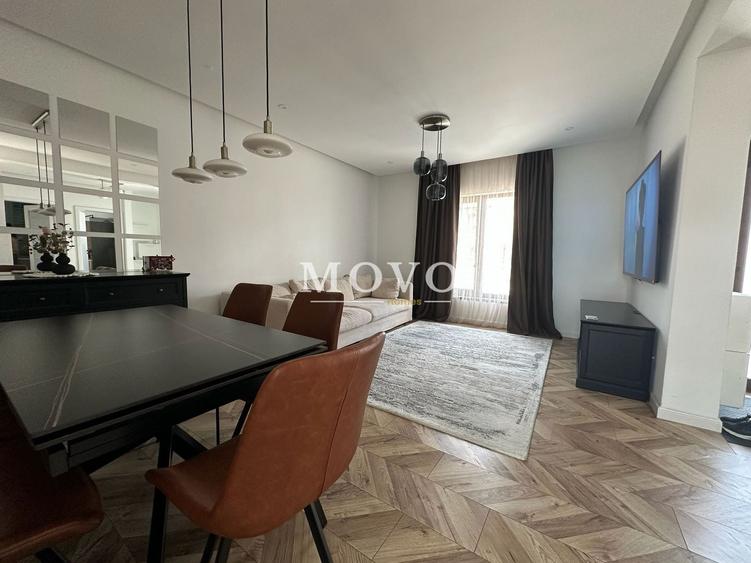 Duplex cu 4 camere cu Canalizare în Săcălaz