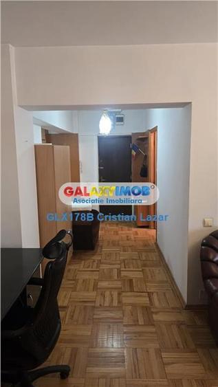 Apartament cu 2 camere semidecomandat în Victoriei