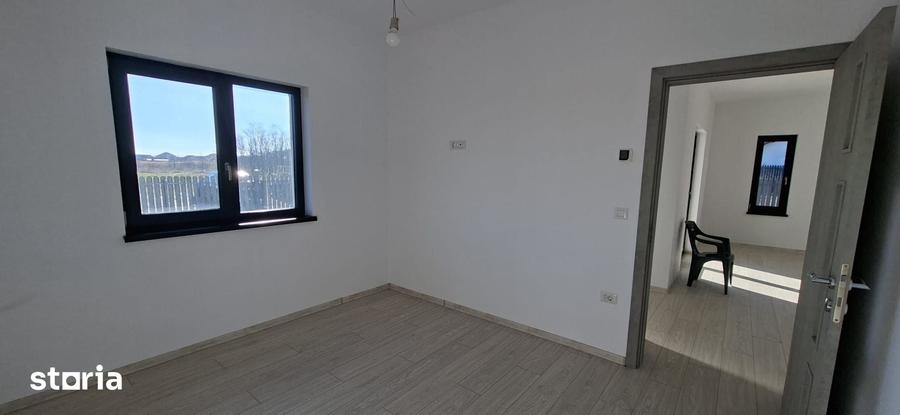 Casă cu 3 camere cu Teren 270 Mp în Central