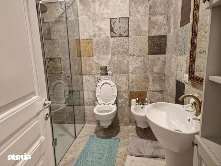 Apartament cu 4 camere în Central