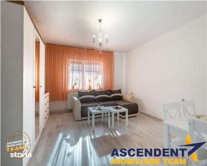 Casă cu 2 camere cu Teren 186 Mp în Simeria