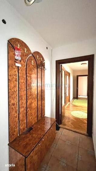 Apartament cu 4 camere în Rogerius
