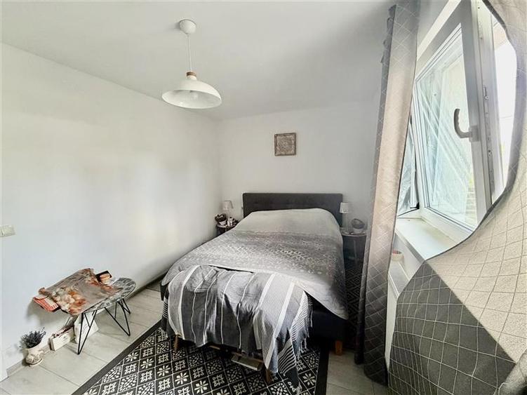 Duplex cu 4 camere cu Canalizare în Vișani
