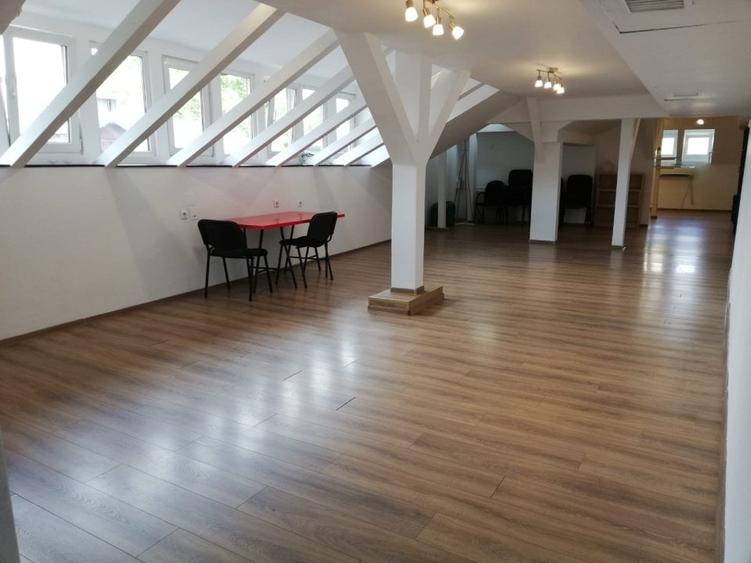 Casă individuală cu 4 camere cu Teren 200 Mp în Calea Călărașilor