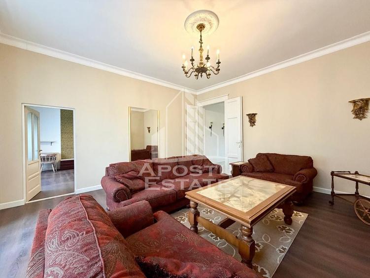 Apartament cu 3 camere decomandat, mobilat în Semicentral