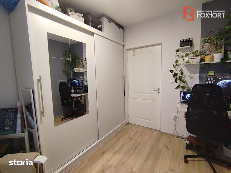 Apartament cu 3 camere în Girocului