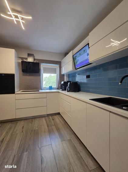 Apartament cu 4 camere în Sălaj
