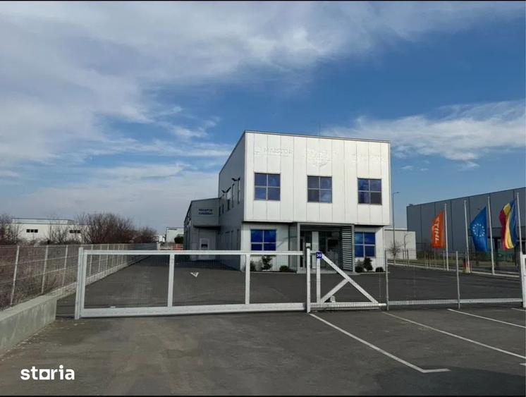 Spațiu comercial, de 1,200 mp, în Nord