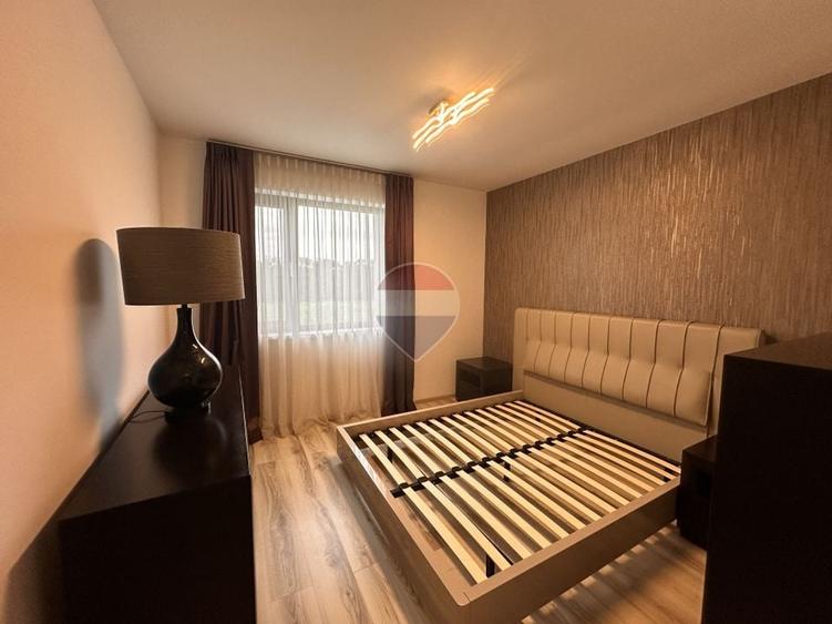 Apartament cu 2 camere semidecomandat, mobilat în Băneasa