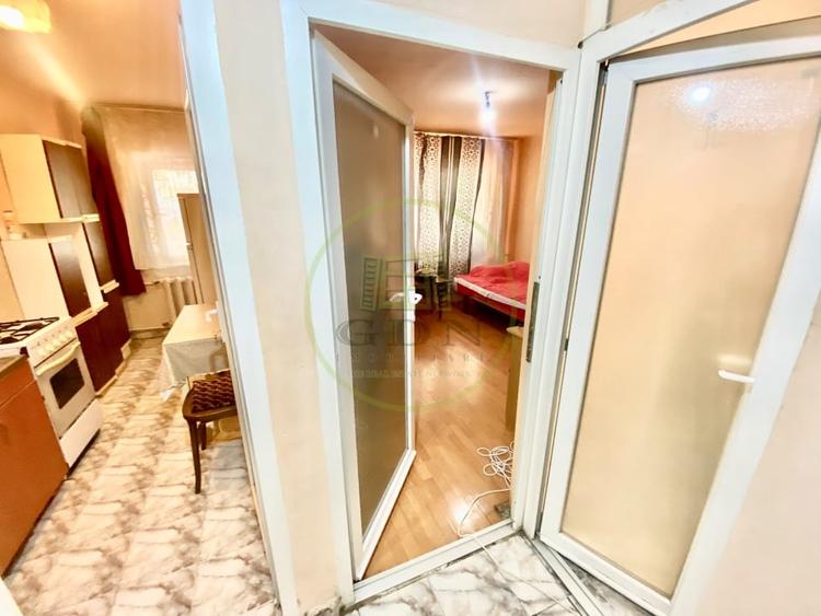 Garsonieră decomandată, mobilată în Iosia