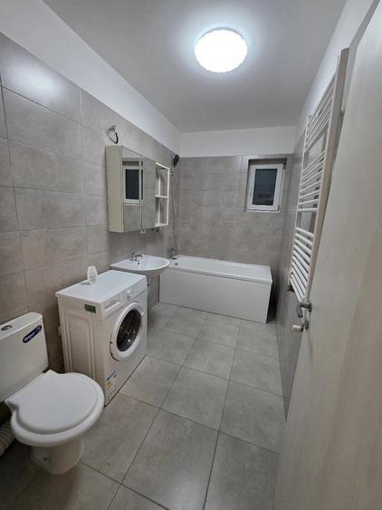 Apartament cu 2 camere decomandat în Dobroești