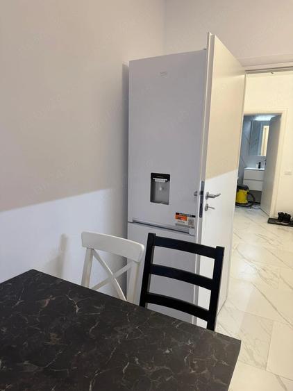 Apartament cu 2 camere decomandat în Metalurgiei