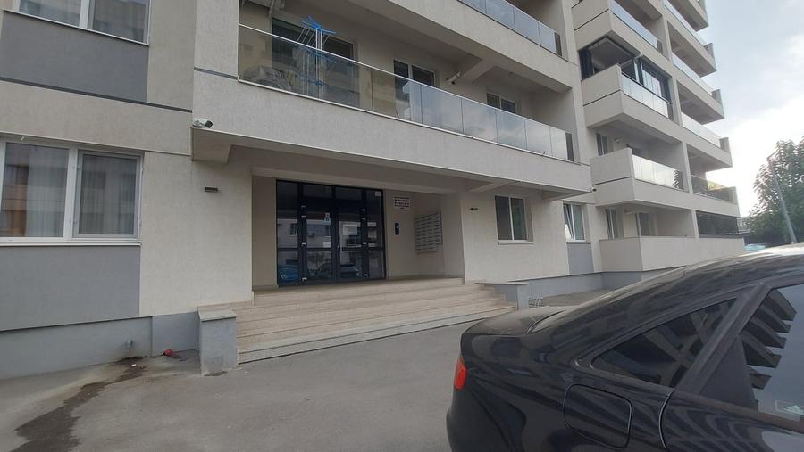Apartament cu 2 camere decomandat în Berceni