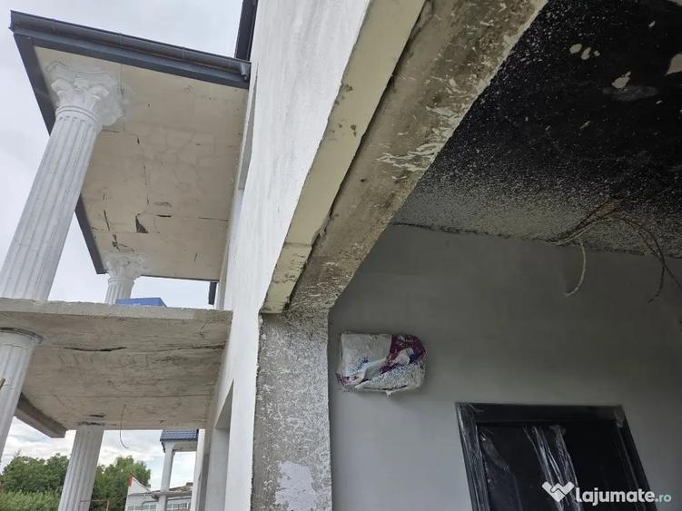 Casă cu 6 camere cu Teren 615 Mp în Vernești