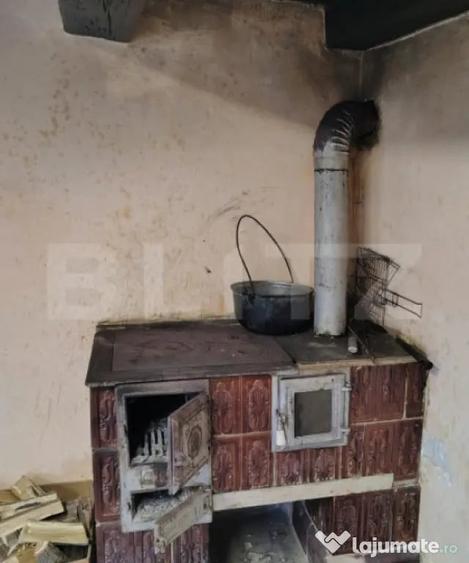 Casă cu 4 camere cu Teren 1360 Mp în Iris