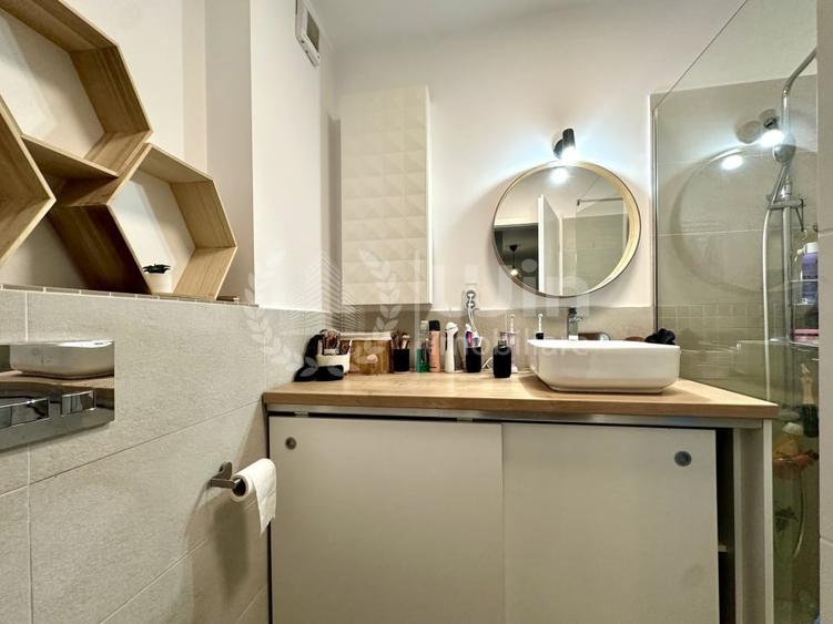 Apartament cu 2 camere semidecomandat, mobilat în Europa
