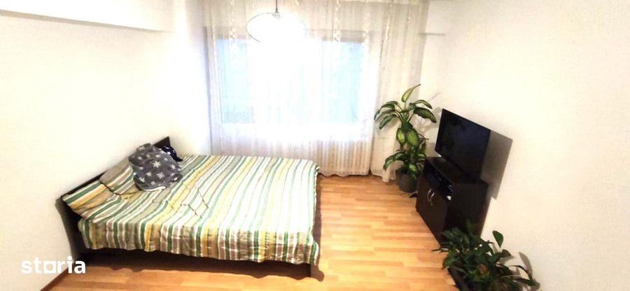 Apartament cu 4 camere decomandat în Militari
