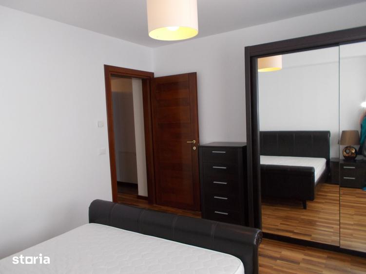 Apartament cu 3 camere decomandat în Calea Dumbrăvii
