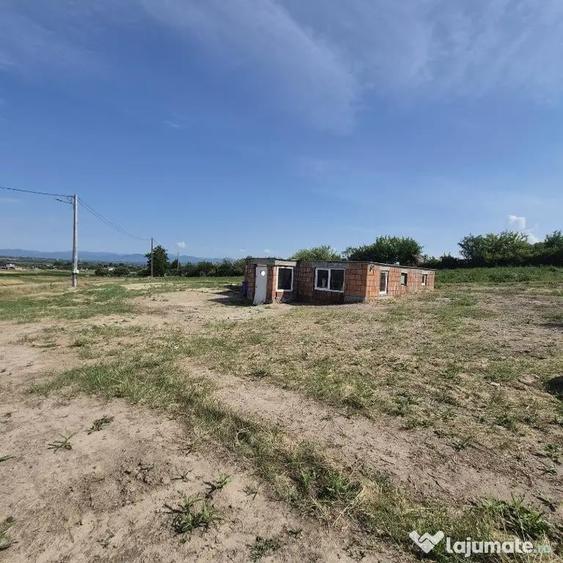 Coas, casa la rosu - 3