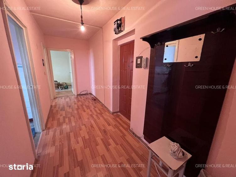 Apartament 2 camere, decomandat ,strada Nicolae Balcescu - 12