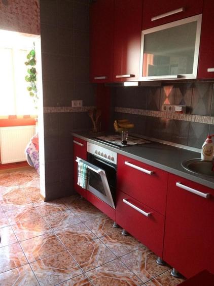 Apartament cu 2 camere decomandat în Mărăști