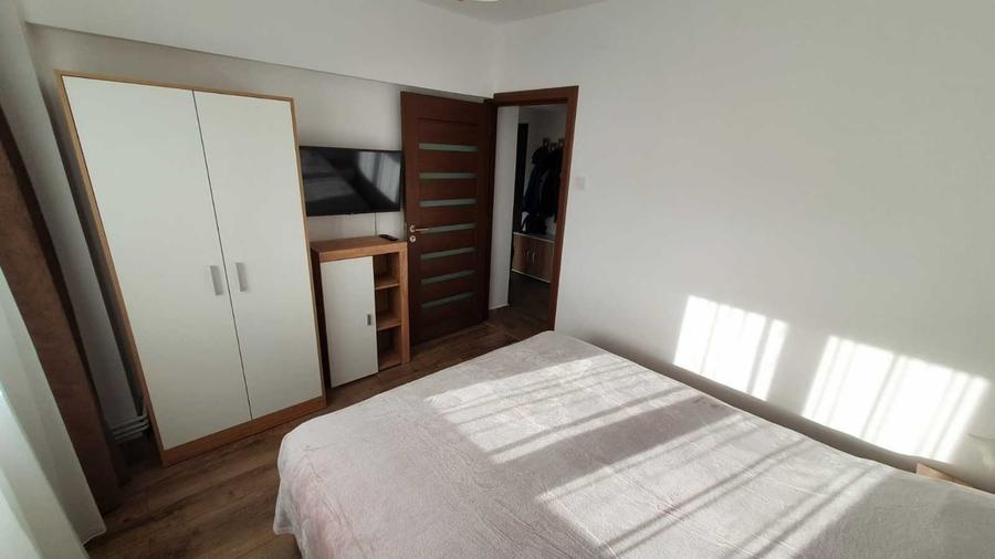 Apartament cu 2 camere decomandat în Griviței