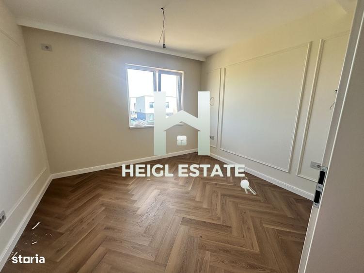 Casă cu 4 camere decomandat în Urseni