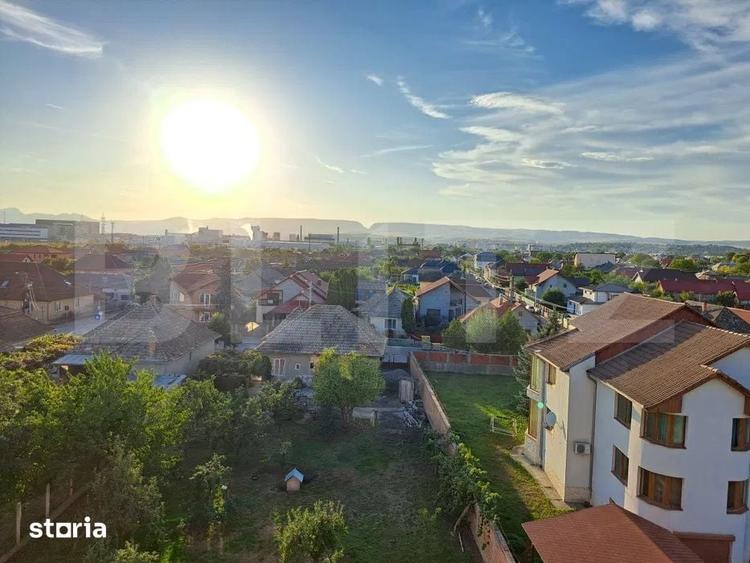 Apartament cu 4 camere decomandat, mobilat în Central
