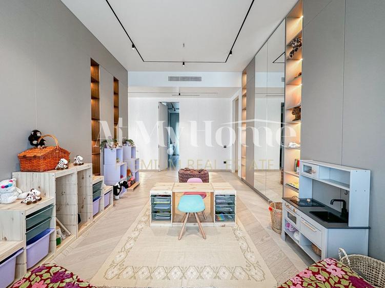 Penthouse cu 5 camere decomandat, mobilat în Băneasa