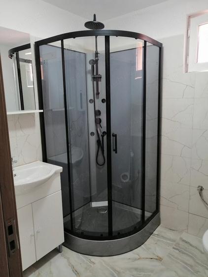 Casă cu 2 camere cu Teren 200 Mp în Central