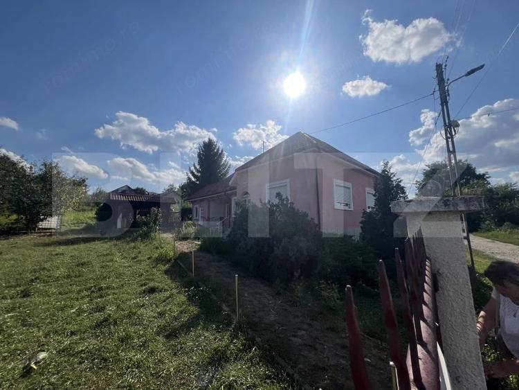 Casă cu 3 camere cu Teren 1000 Mp în Voiniceni