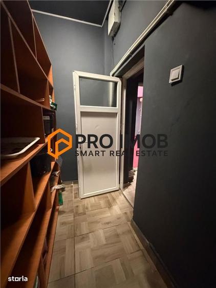 Spațiu comercial, de 51 mp, în Berca