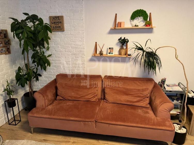 Duplex cu 5 camere cu Canalizare în Florești