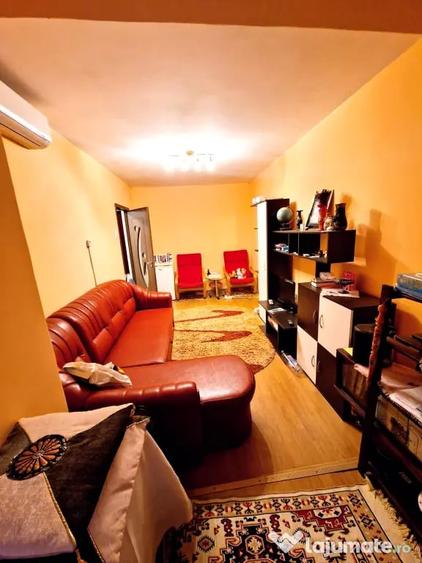 Apartament cu 2 camere semidecomandat în Est
