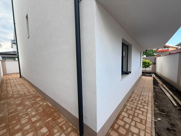Casă individuală cu 4 camere cu Teren 280 Mp în Prelungirea Ghencea