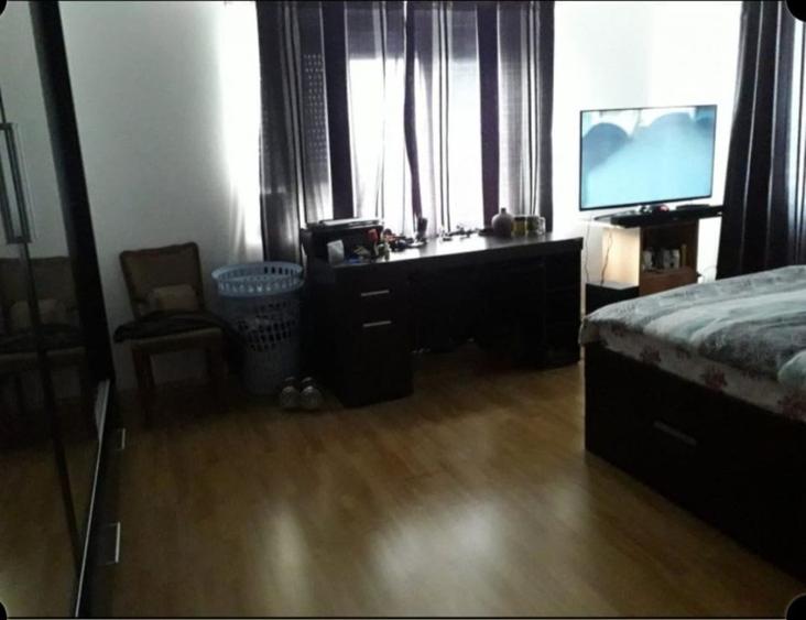 Casă cu 4 camere cu Teren 4200 Mp în Adunații-Copăceni