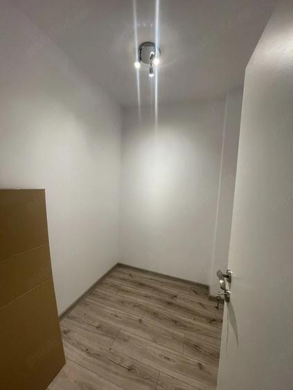 Apartament cu 2 camere semidecomandat, mobilat în Chinteni