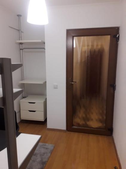 Garsonieră decomandată în Știrbei Vodă