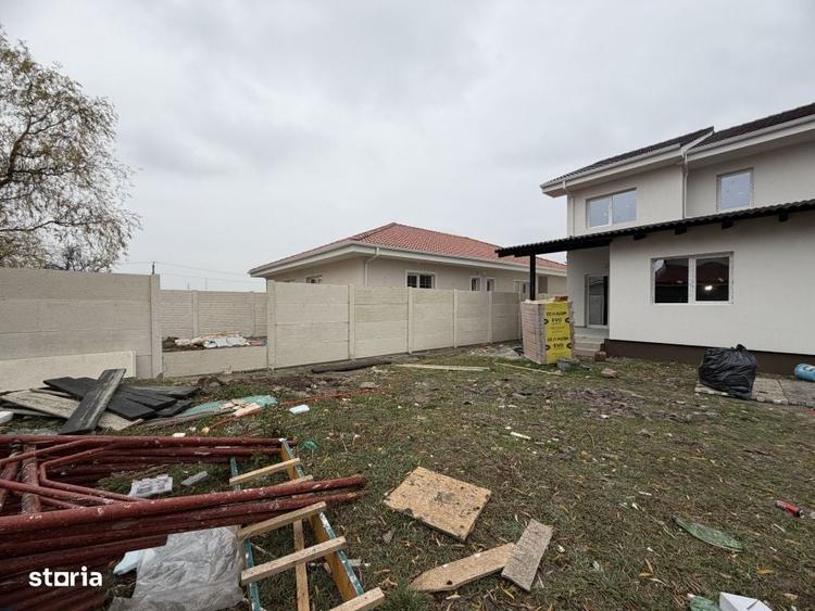 Casă cu 4 camere în Central
