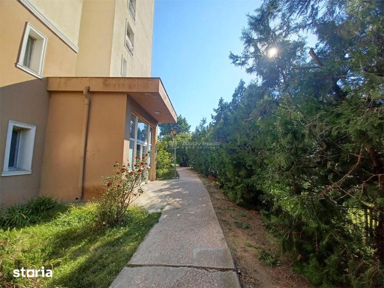 Apartament cu 2 camere decomandat în Ștefăneștii de Jos