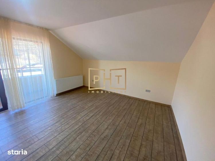 Casă cu 4 camere în Tăuți