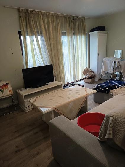 Apartament cu 2 camere decomandat în Exterior Vest