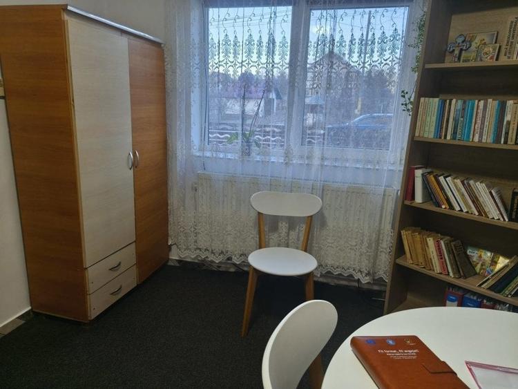 Casă cu 5 camere cu Teren 1000 Mp în Grămești
