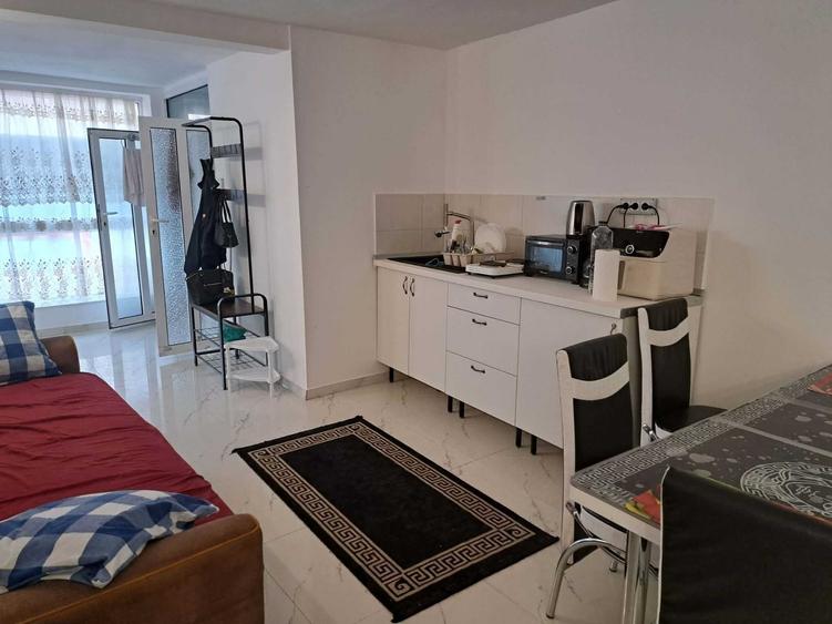 Casă cu 2 camere cu Teren 58 Mp în Central