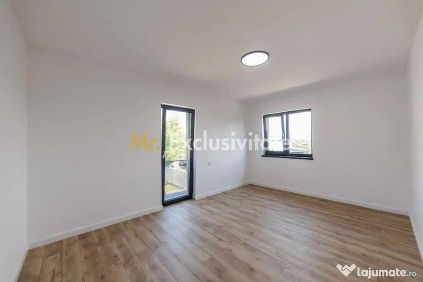Casă cu 4 camere cu Teren 330 Mp în Argeșelu