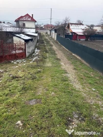 Teren de 700 mp, în Central