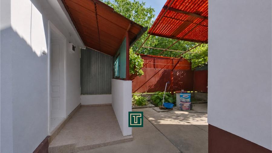 Casă individuală cu 2 camere cu Canalizare în Ghioroc