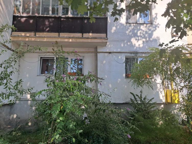 Vand apartament 4 camere - 2