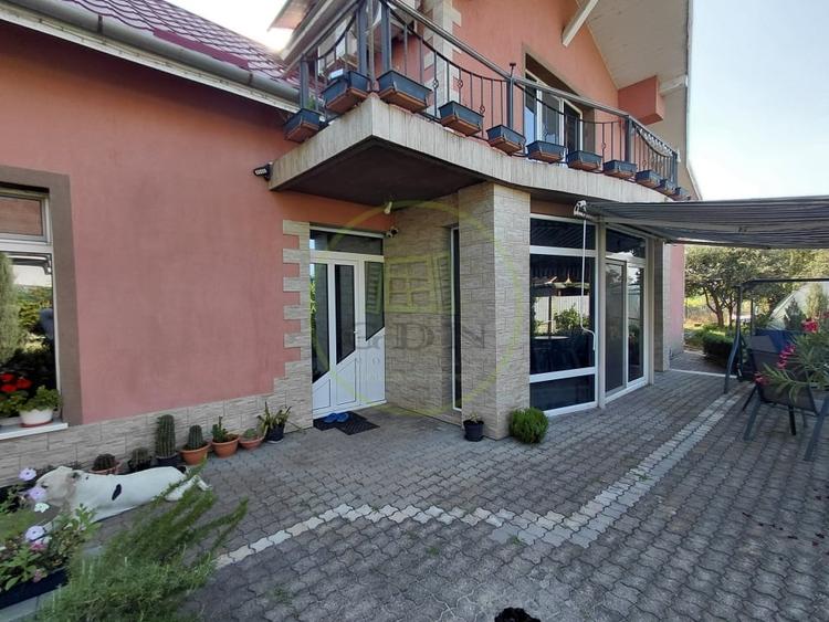 Casă individuală cu 4 camere cu Garaj în Nord
