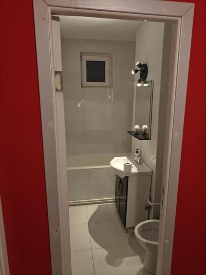 Apartament cu 2 camere semidecomandat în Hipodrom